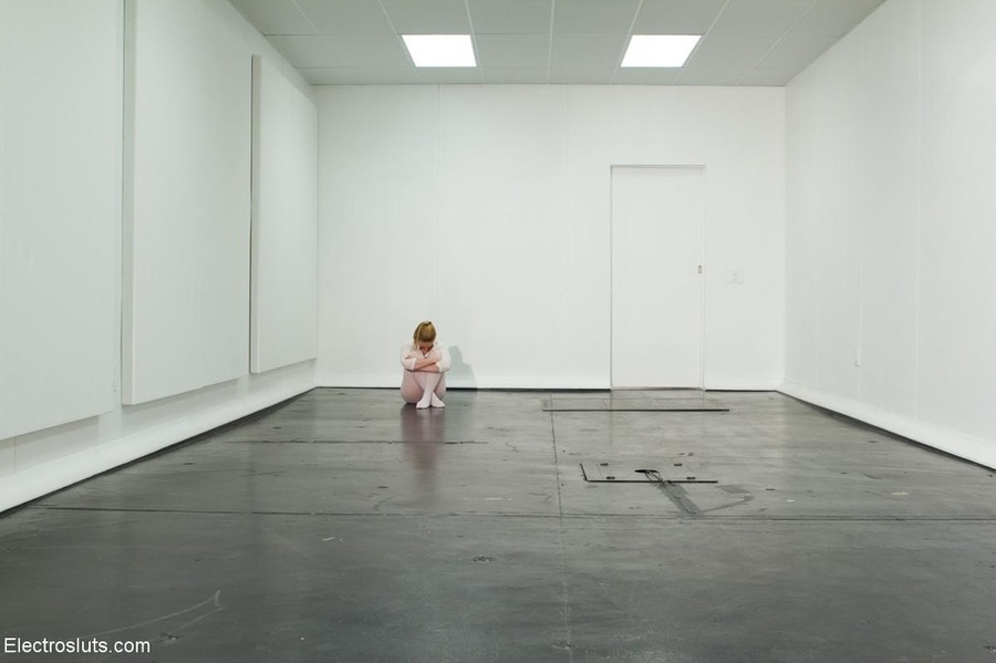 Bossy Domme in a black fedora lays down the - XXX Dessert - Picture 7