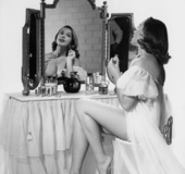 Brunette lady is ready to show her marvelous body