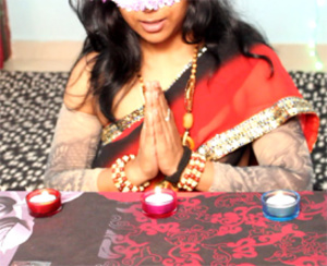 Masked Indian lady is ready to take two big meat poles - Picture 2