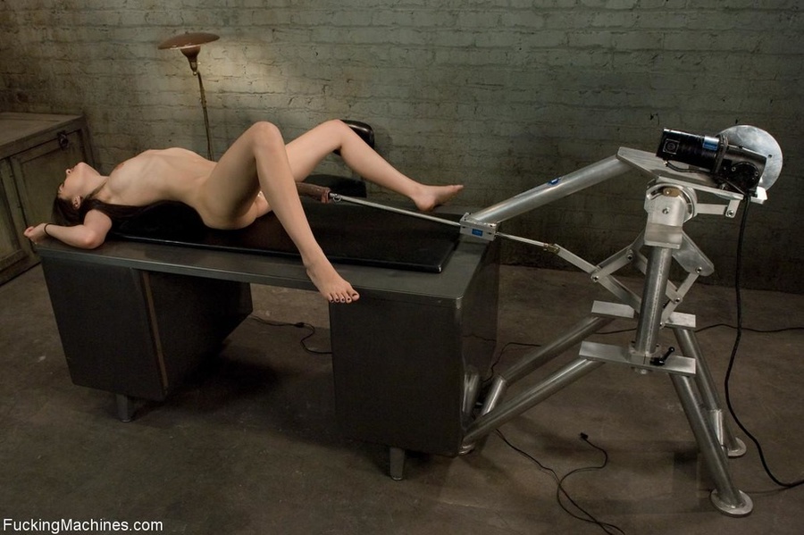 Brunette lady with hairy twat fools around  - XXX Dessert - Picture 9