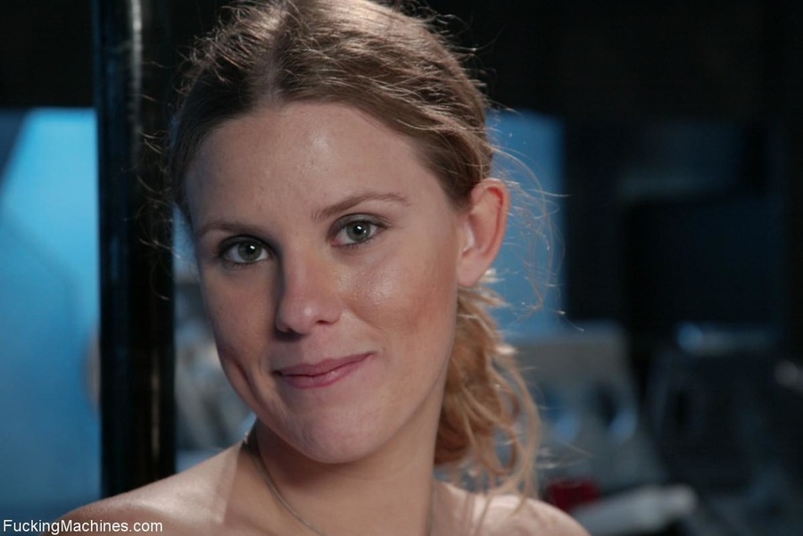 Fine babe with a natural body riding her fa - XXX Dessert - Picture 2