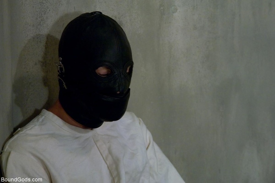 Masked guy in straightjacket gets tortured  - XXX Dessert - Picture 3
