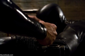 Kinky master loves torturing his gay sla - XXX Dessert - Picture 2