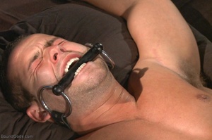 Stretched and chained lad gets flogged b - XXX Dessert - Picture 14