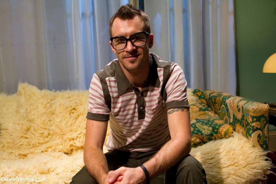 Nerd learns what cuckholding is all about,  - XXX Dessert - Picture 1