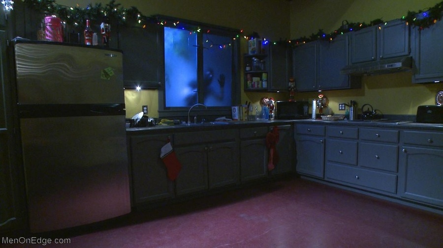 Handsome Santa gets used by two handsome du - XXX Dessert - Picture 1