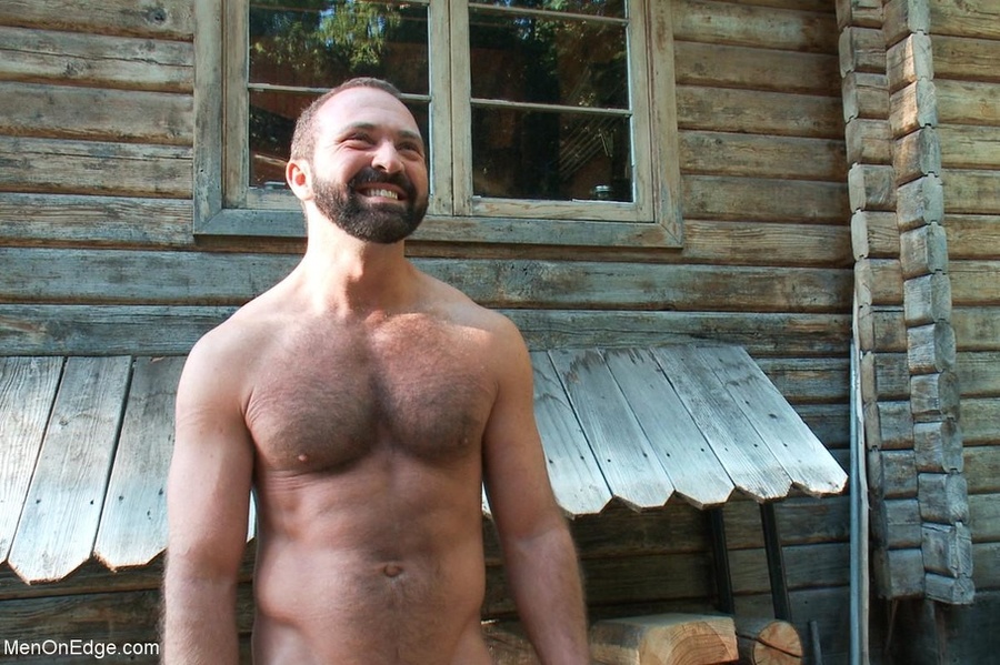 Bearded hung in blindfold and gag gets rope - XXX Dessert - Picture 17