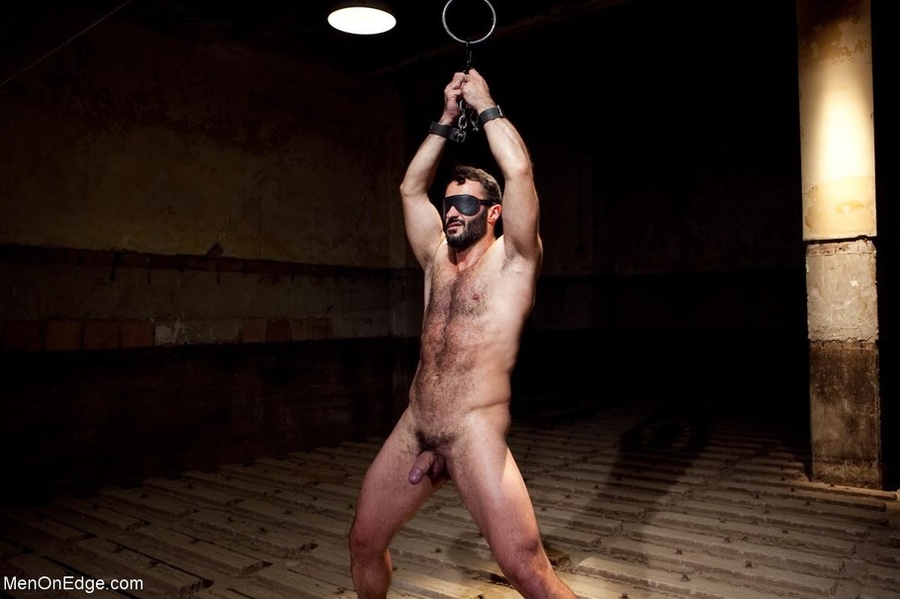 Bearded bear in boots gets really high from - XXX Dessert - Picture 18