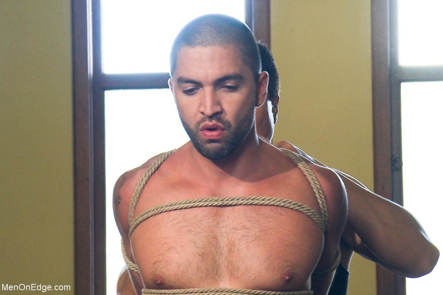 Asian bdsm master ties up a dude before ext - XXX Dessert - Picture 6