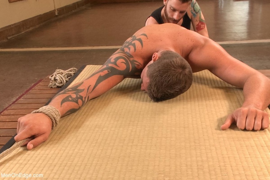 Blindfolded tattooed hunk gets his prostate - XXX Dessert - Picture 12