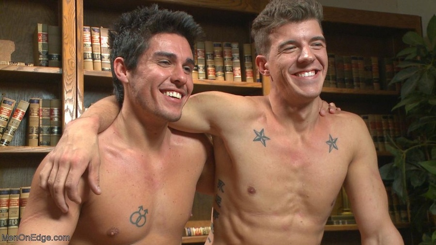 Red bearded dude in blue shirt and his frie - XXX Dessert - Picture 18