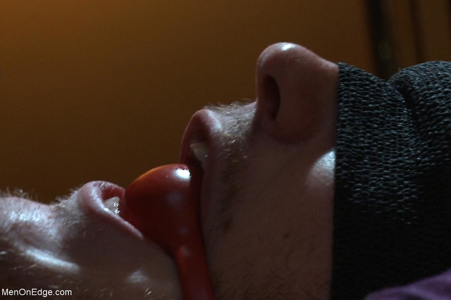 Tattooed stud gets his boner teased with tw - XXX Dessert - Picture 4