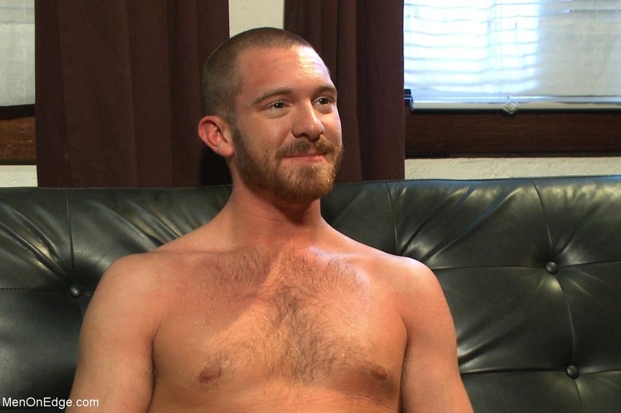 Bald dude gets tied up, drilled and sucked  - XXX Dessert - Picture 15