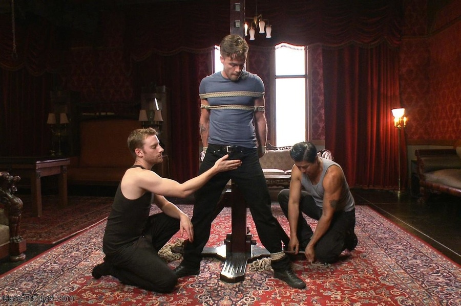 Handsome gay dude gets drilled and sucked o - XXX Dessert - Picture 1