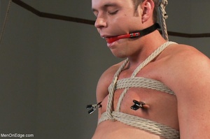 Blindfolded and bound gay dude is ready  - Picture 5