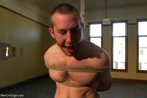 Good looking stud with a large cock gets - XXX Dessert - Picture 5