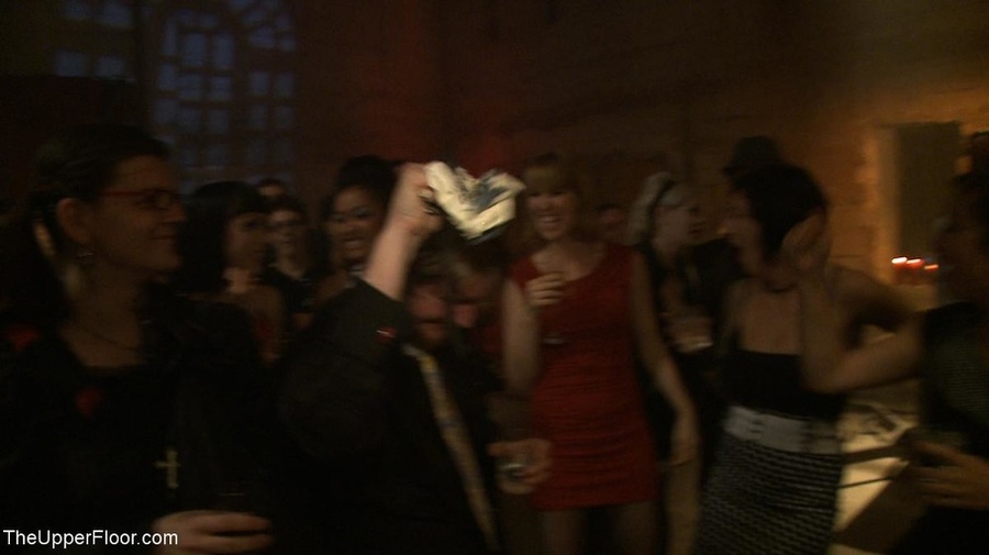 Babe loses her delightful blue ballerina dr - XXX Dessert - Picture 3