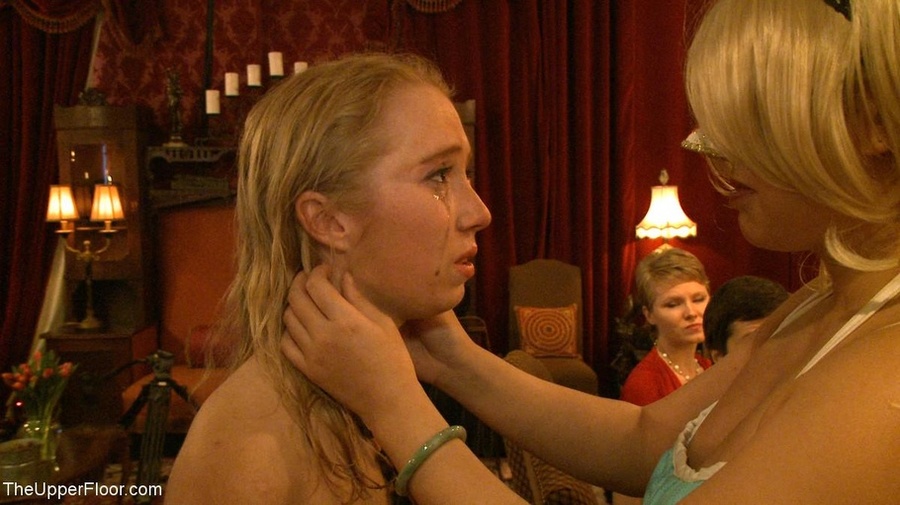 Adorable, young blonde is beckoned to be a  - XXX Dessert - Picture 6