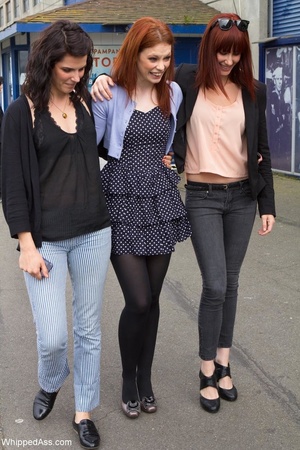 Three wonderful bitches having sexy fun in the city - Picture 16
