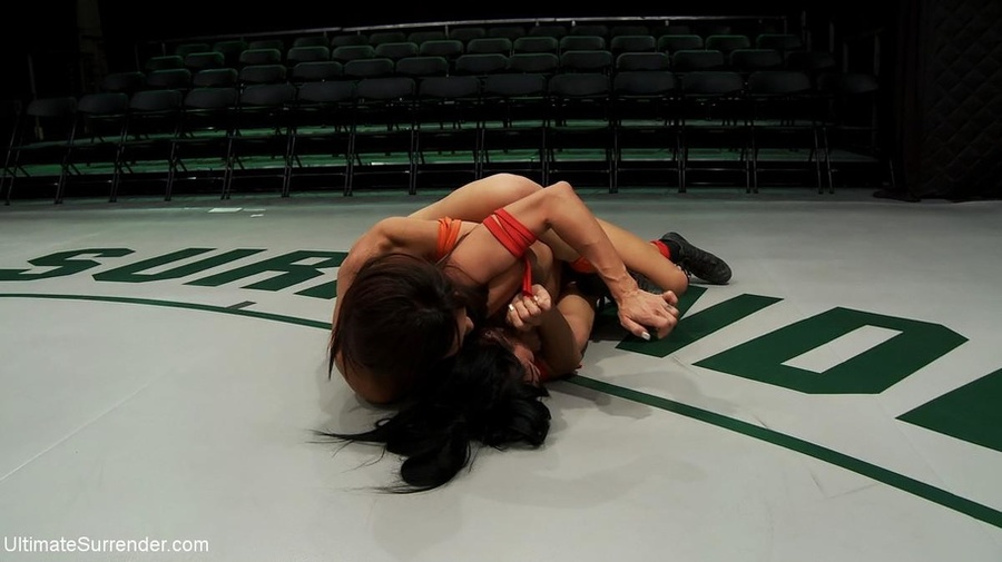 Asian slut screws a brunette gal with her strap-on - XXXonXXX - Pic 11