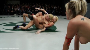 Horny group sex with many wrestling bitches - Picture 16