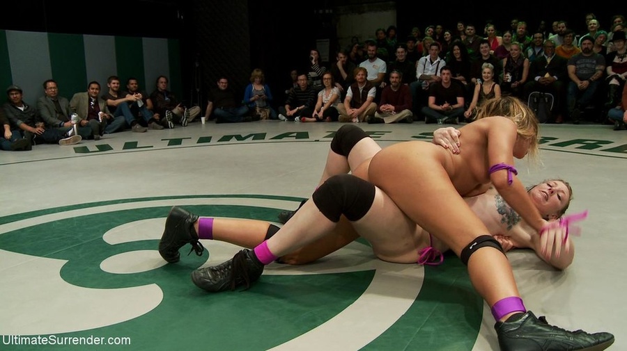 These lesbian wrestling ladies are ready for group sex - XXXonXXX - Pic 16