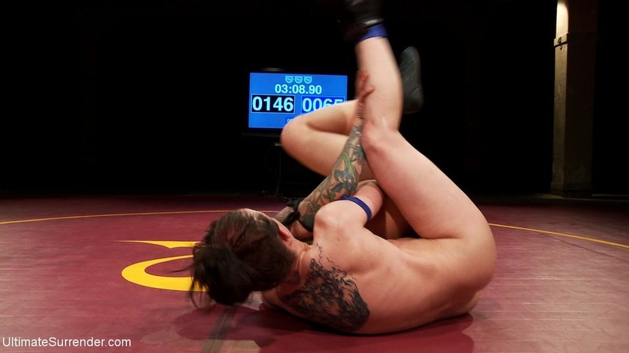 Short haired slut fucks her partner with a  - XXX Dessert - Picture 11