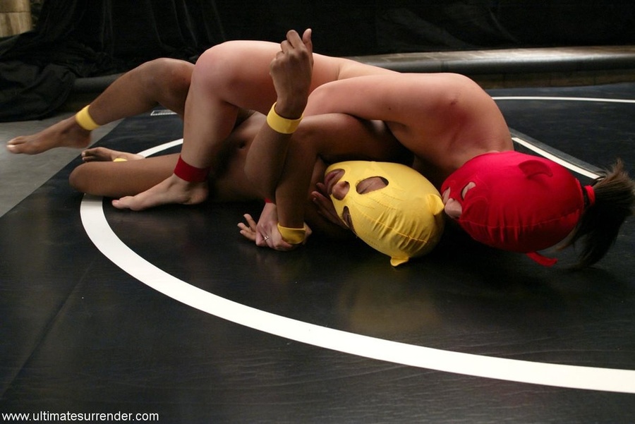 Girls hide their faces during the outstandi - XXX Dessert - Picture 12