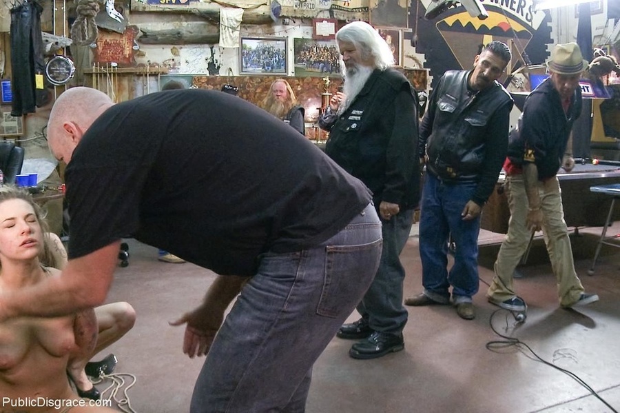 Doll’s holes are disrespected when she is t - XXX Dessert - Picture 13