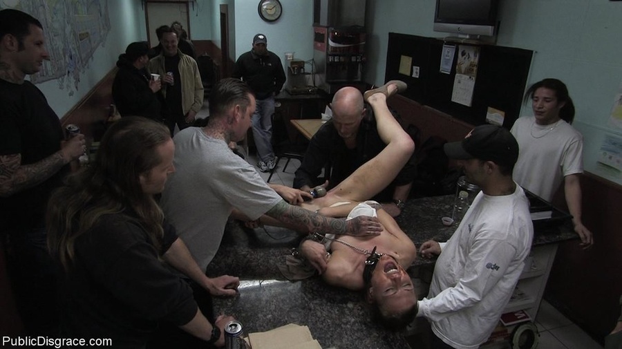 Compliant filly is mistreated, manhandled a - XXX Dessert - Picture 6
