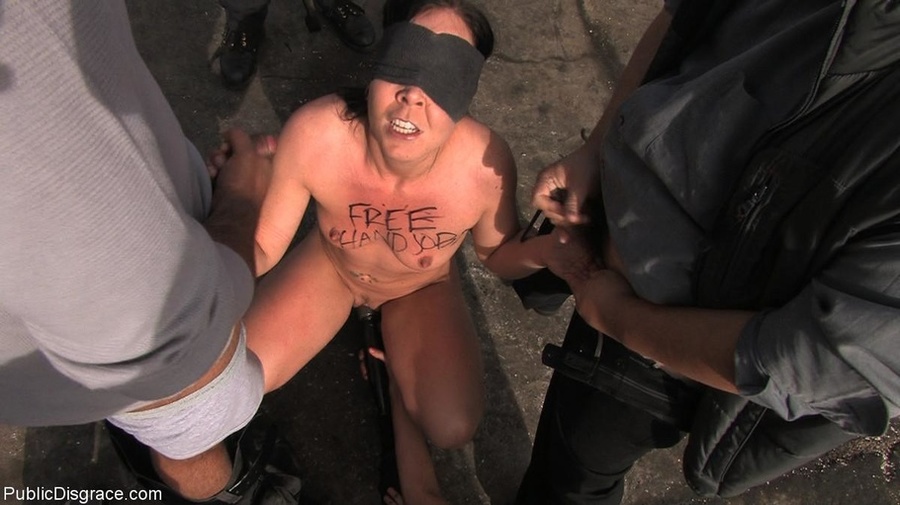 Pet’s green dress is removed, and her pussy - XXX Dessert - Picture 9