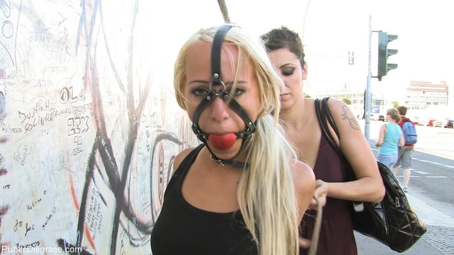 Eye-catching blonde’s skirt is shoved up as - XXX Dessert - Picture 2