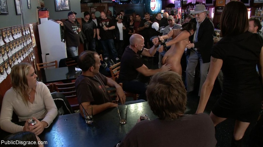 Skin flutes shove into a slut who is on han - XXX Dessert - Picture 3