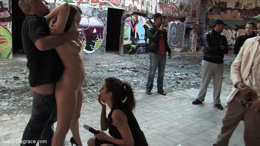 Girl in black heels is naked on public tran - XXX Dessert - Picture 15