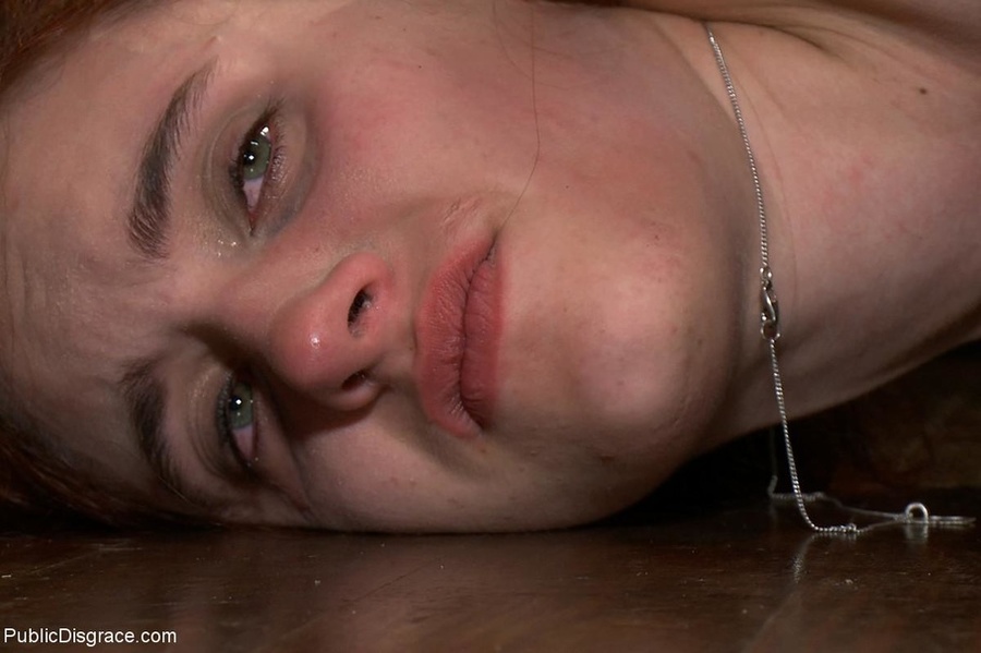 Slender, disciplined ginger has a lost look - XXX Dessert - Picture 10