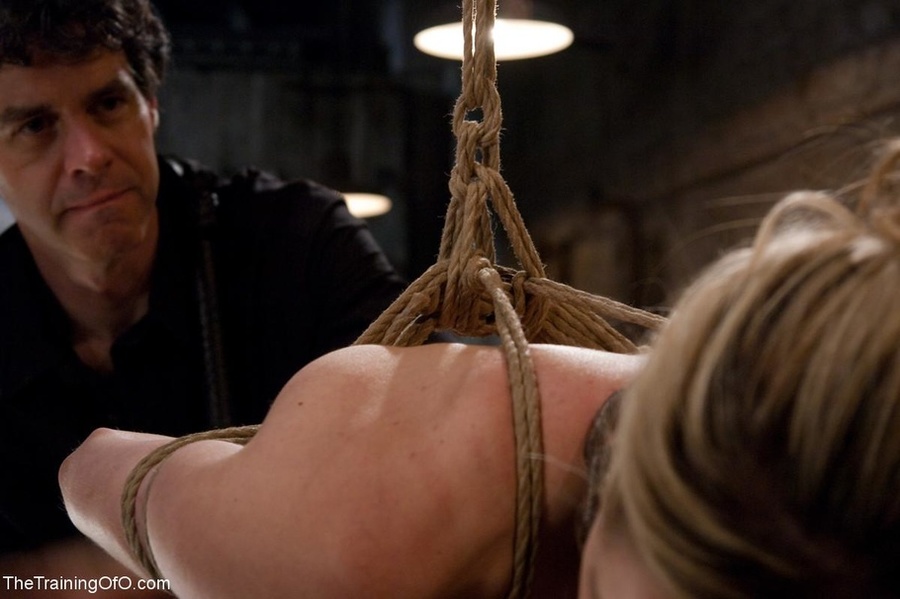 A pinwheel rolls over a doll’s most sensiti - XXX Dessert - Picture 16