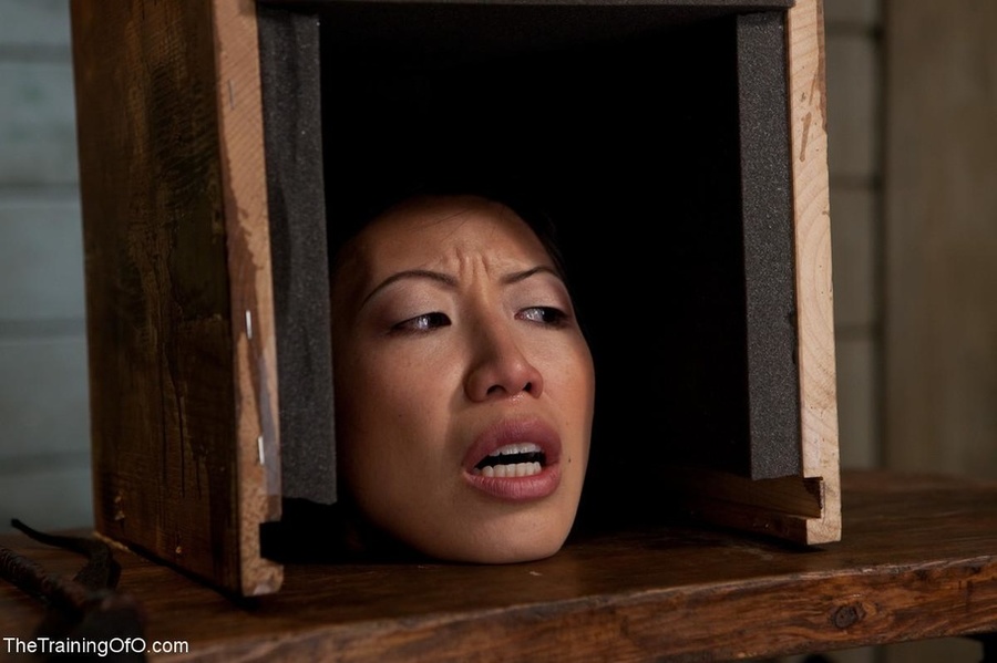 Submissive Asian is naked and bound when sh - XXX Dessert - Picture 3