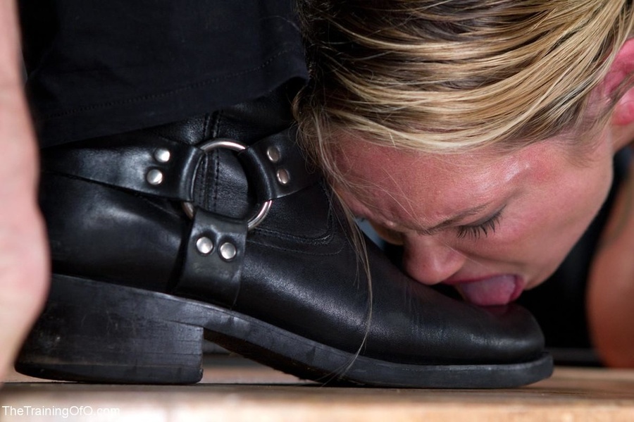 Demoralizing slave training sees a girl giv - XXX Dessert - Picture 15