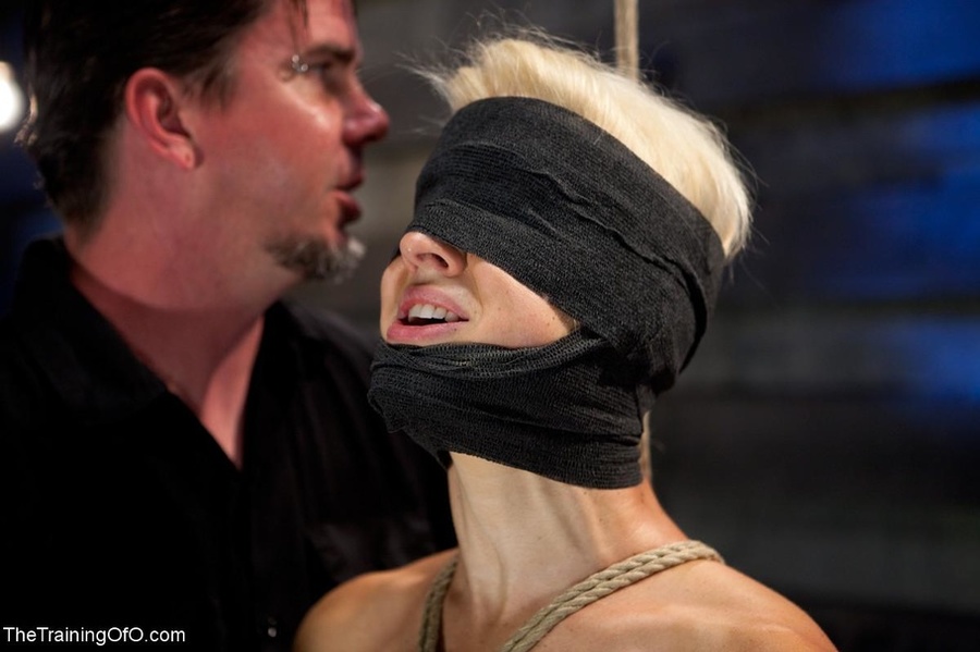 Flawless blonde squirts from extreme clitor - XXX Dessert - Picture 7