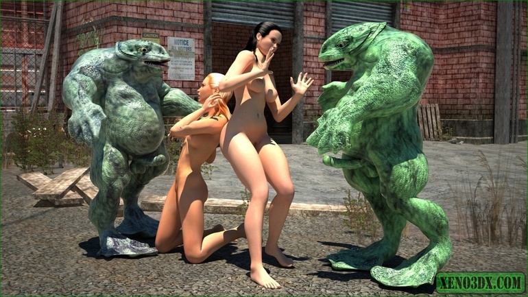 Two green monsters are ready to fuck these bikini - Picture 4