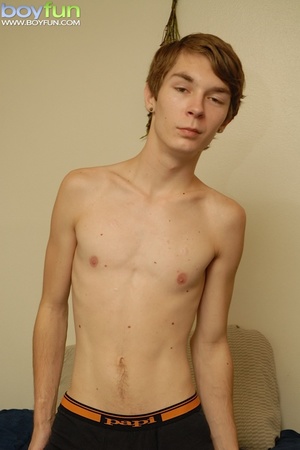 Young skinny twink offers up his smooth, tight asshole for a deep fucking - Picture 8
