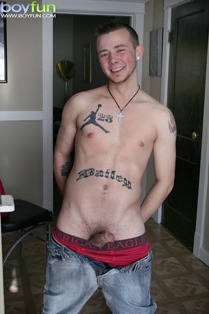 Tattooed frat boy with bubble butt strokes his small beautiful dick - Picture 10