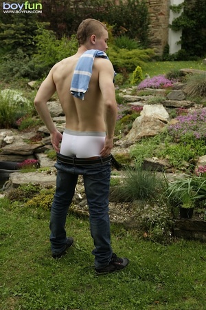 This pale dude shows us his yummy dick outdoors and poses hot - Picture 7
