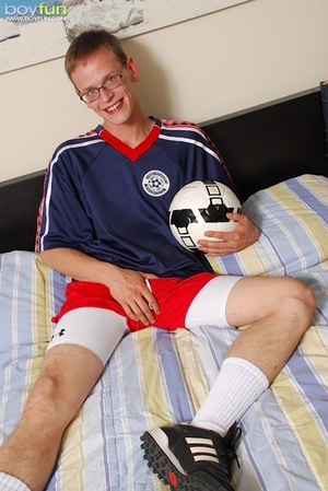 For soccer fetishists enjoy him jacking off and cumming on his soccer ball - Picture 3