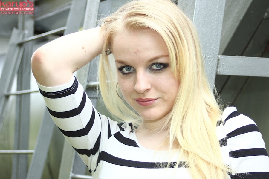Sexy blonde babe strips naked and rubs her  - XXX Dessert - Picture 2