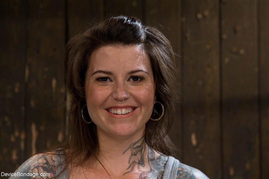 Tattooed sub is all smiles after her body h - XXX Dessert - Picture 1