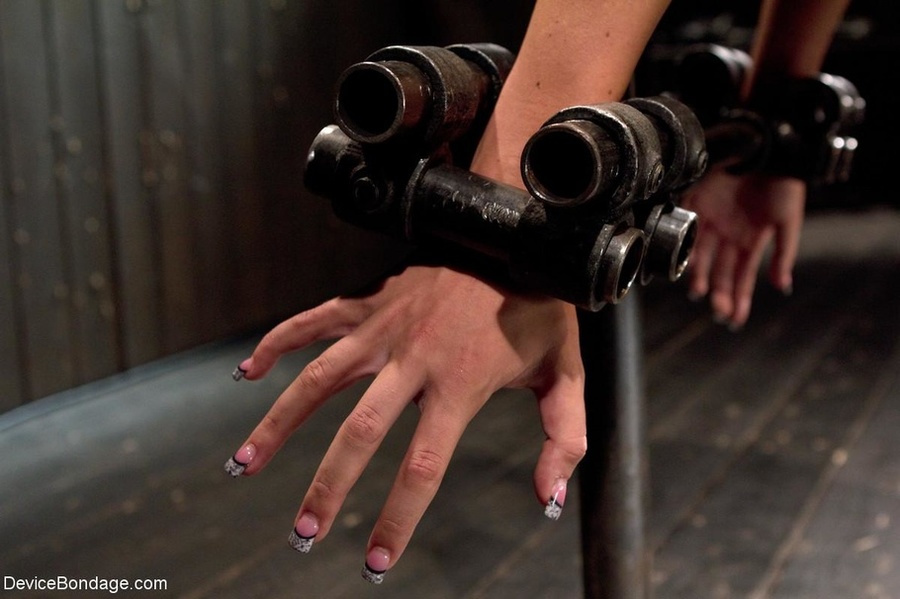 A violet wand is used on a darling submissi - XXX Dessert - Picture 8