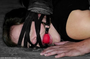 This slave doesn’t even look like a regular girl anymore, as her nose is pulled, and her tongue is pinched. - Picture 5