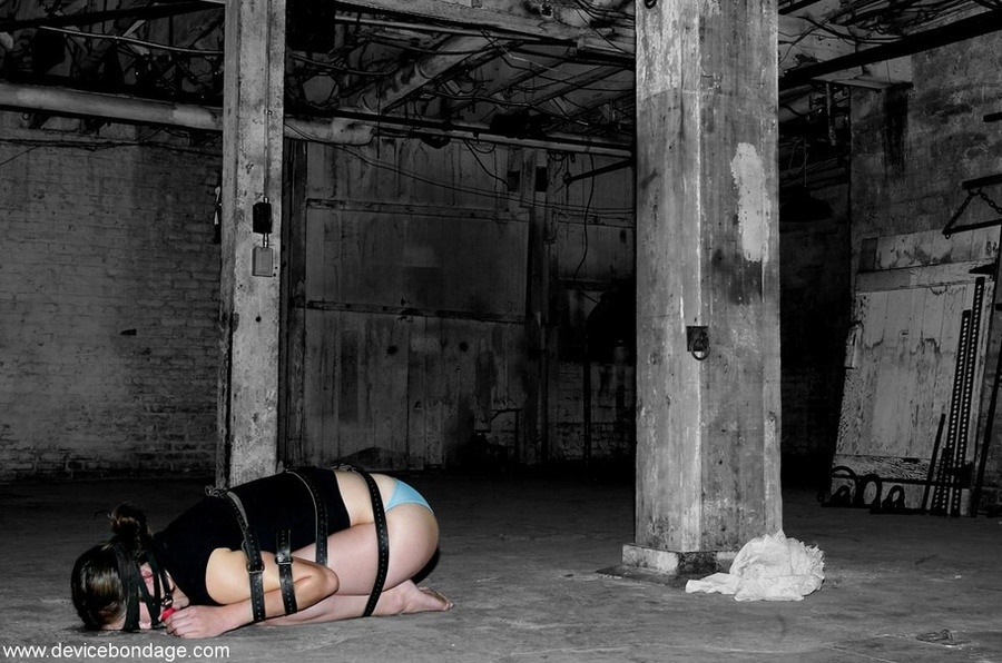 This slave doesn’t even look like a regular girl anymore, as her nose is pulled, and her tongue is pinched. - XXXonXXX - Pic 6
