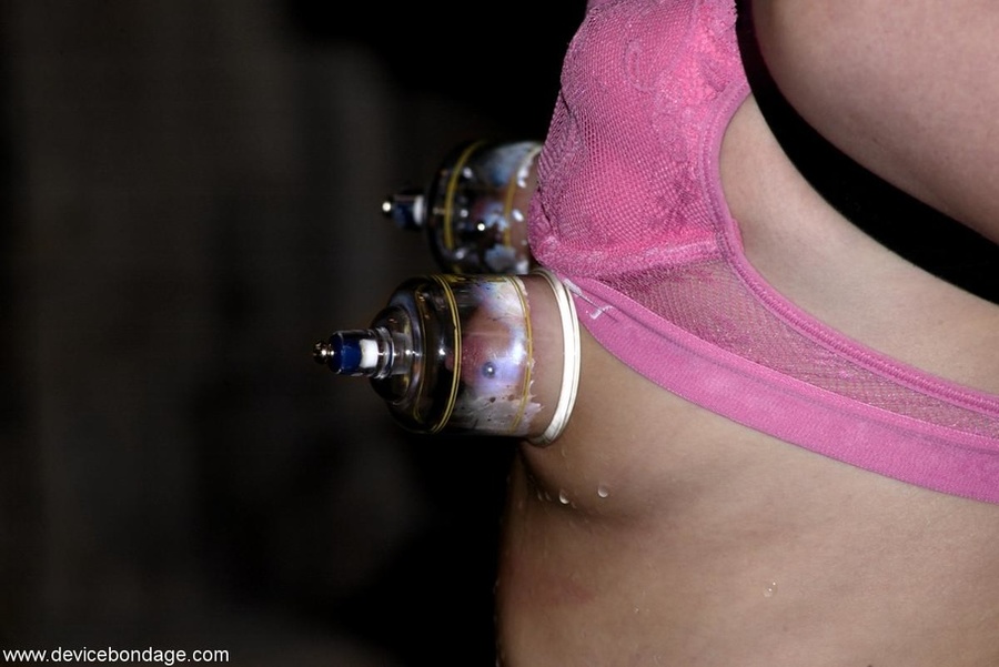 Blonde hates the way Master makes her undergo such hardcore treatment, on an almost daily basis. - XXXonXXX - Pic 9